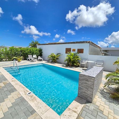 Ocean Breeze Apartments In Aruba اورانجستاد المظهر الخارجي الصورة