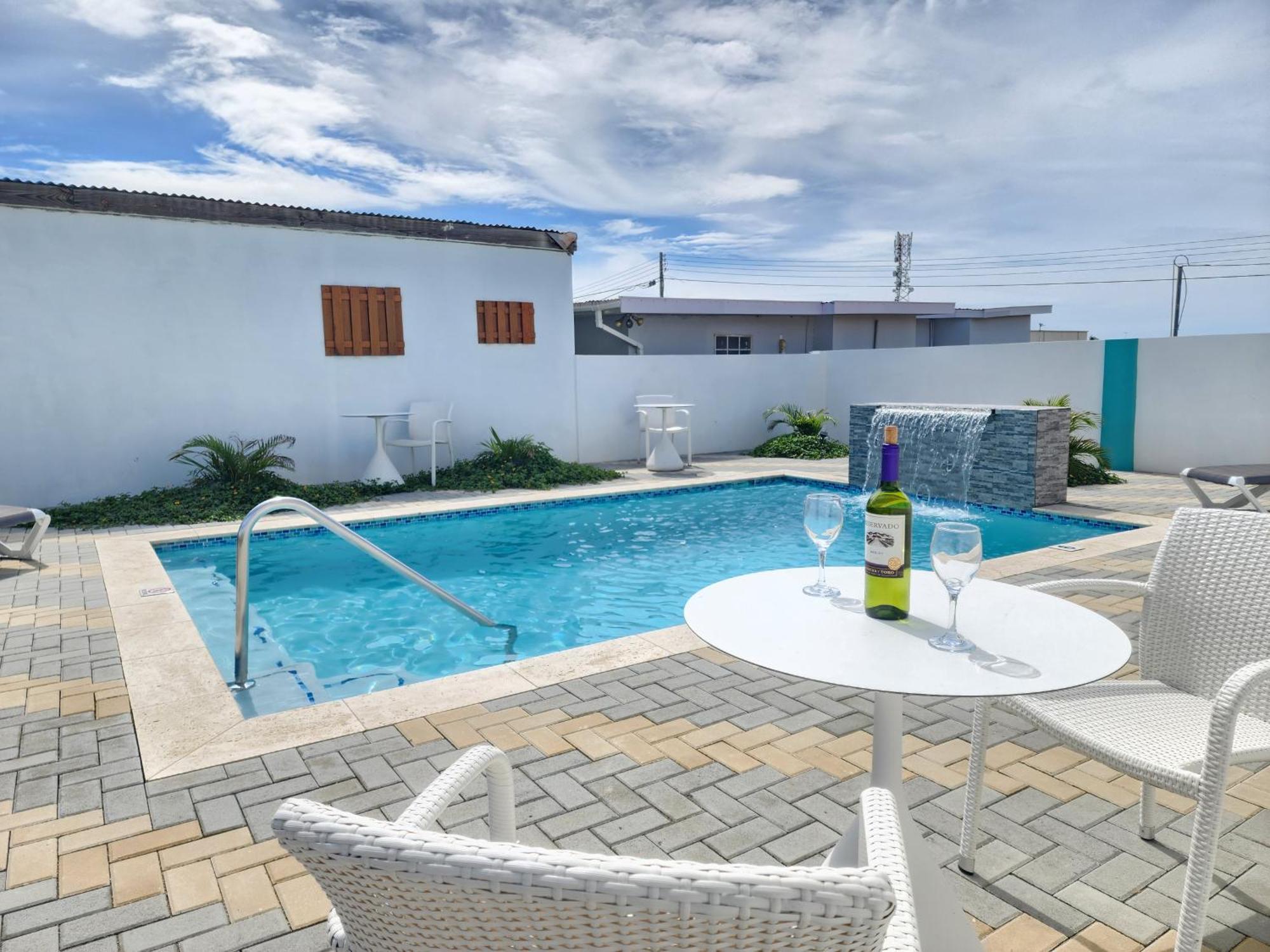 Ocean Breeze Apartments In Aruba اورانجستاد المظهر الخارجي الصورة